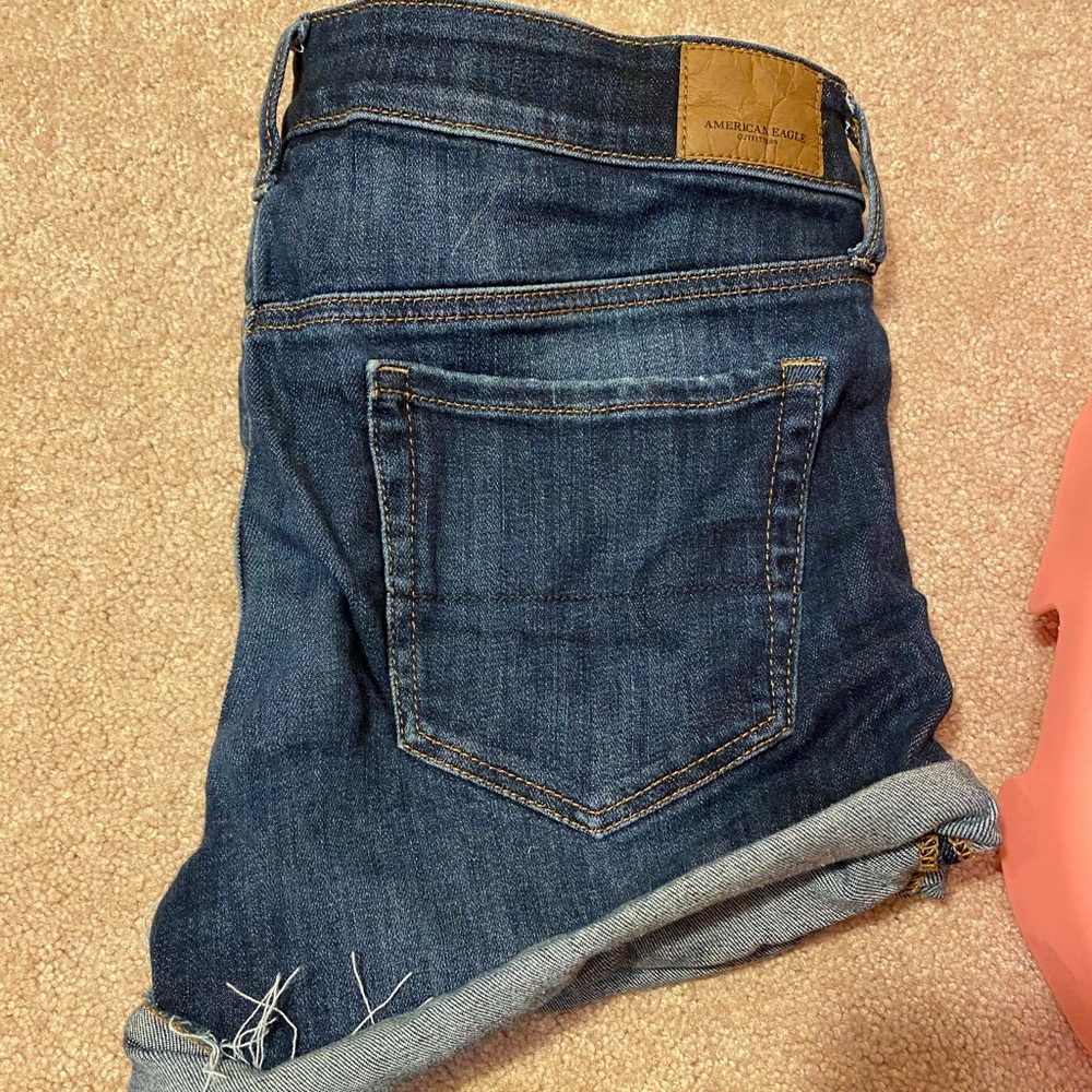 AMERICAN EAGLE shorts. Size 8
